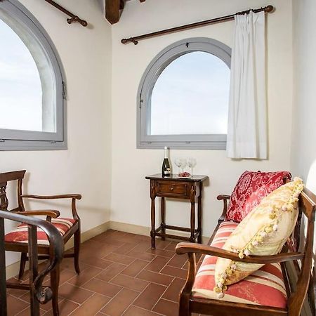 Castello Di Fulignano Ottone Superior Apartment Сан-Джиминьяно Экстерьер фото