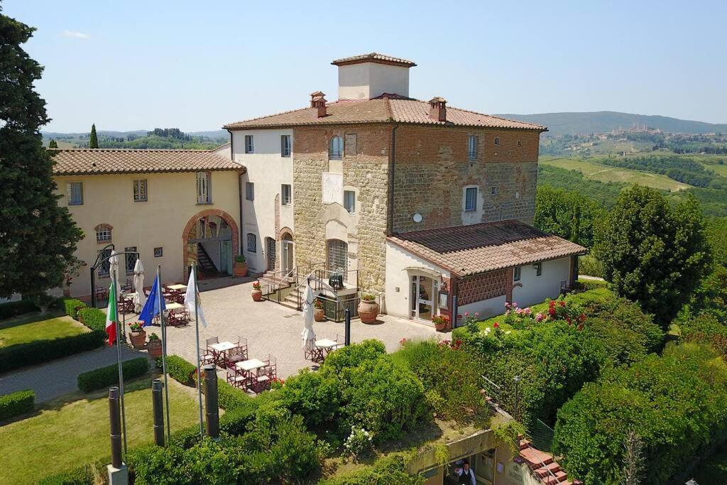 Castello Di Fulignano Ottone Superior Apartment Сан-Джиминьяно Экстерьер фото
